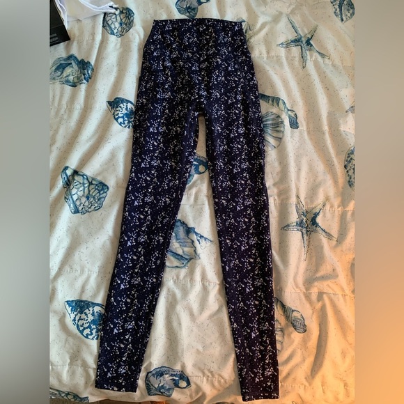 BuffBunny Collection Navy Terrazzo leggings and Sports Bra Set size Extra Small - Picture 2 of 11